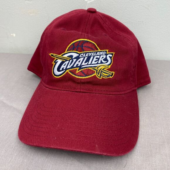 Cleveland Cavaliers Hat Unisex One Size Red SnapBack NBA NWT MSRP $24.99 - Picture 1 of 6